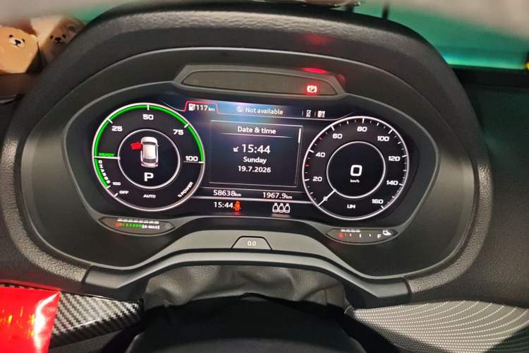 Used Audi Q2L e-tron 2019 Q2L e-tron Pure Electric Smart Style Instrument Cluster