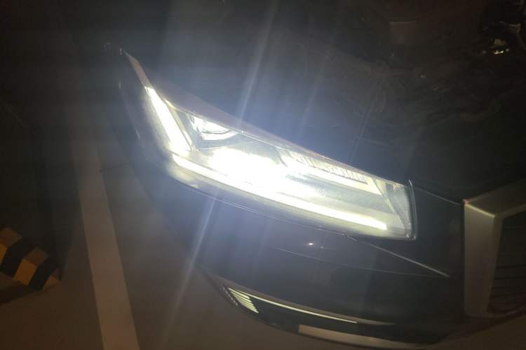 Used Audi Q2L e-tron 2019 Q2L e-tron Pure Electric Smart Enjoyment Model Right Front Headlight