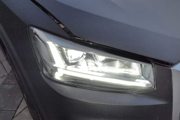 Used Audi Q2L e-tron 2019 Q2L e-tron Pure Electric Smart Enjoyment Model Right Front Headlight