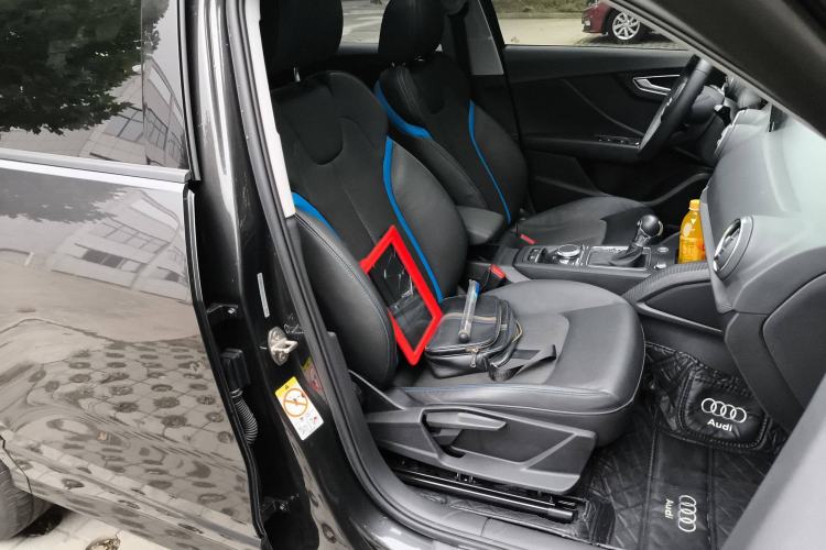 Used Audi Q2L e-tron 2019 Q2L e-tron Pure Electric Smart Enjoyment Model Right Front Seat