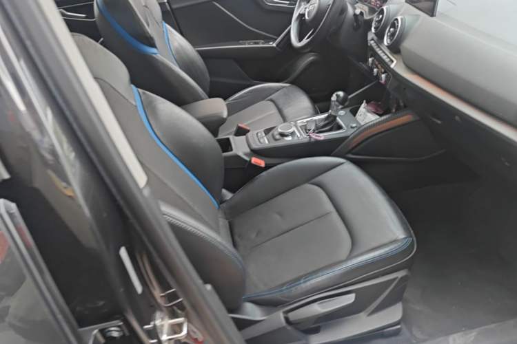 Used Audi Q2L e-tron 2019 Q2L e-tron Pure Electric Smart Enjoyment Model Right Front Seat