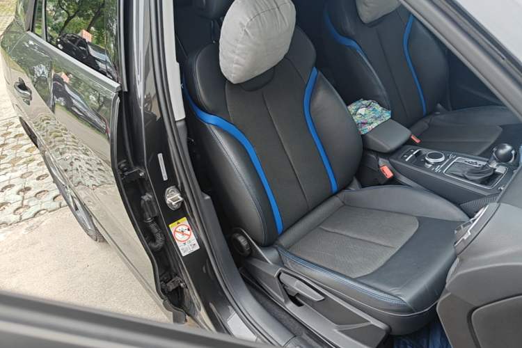 Used Audi Q2L e-tron 2019 Q2L e-tron Pure Electric Smart Enjoyment Model Right Front Seat