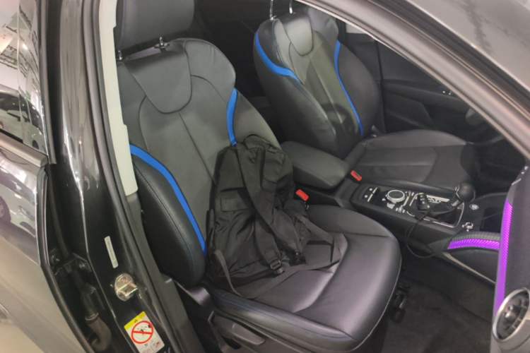 Used Audi Q2L e-tron 2019 Q2L e-tron Pure Electric Smart Enjoyment Model Right Front Seat