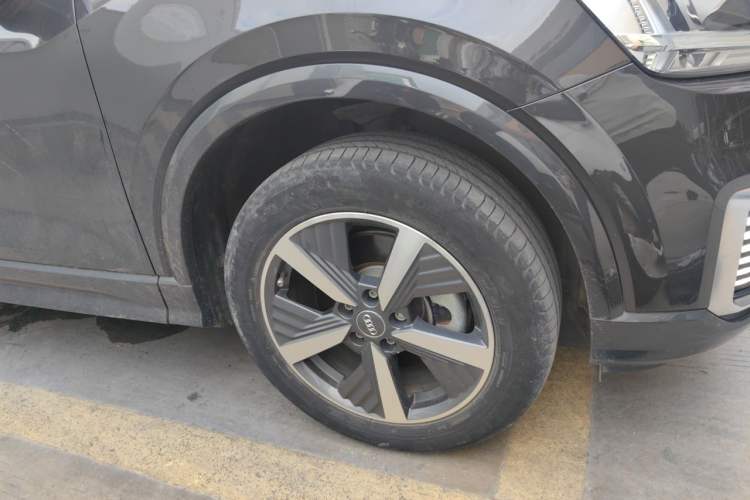 Used Audi Q2L e-tron 2019 Q2L e-tron Pure Electric Smart Enjoyment Model Right Front Wheel Hub