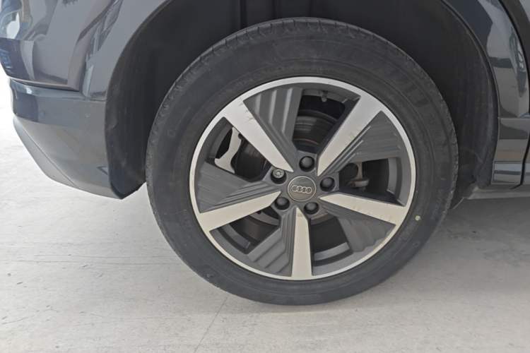 Used Audi Q2L e-tron 2019 Q2L e-tron Pure Electric Smart Enjoyment Model Right Rear Wheel Hub
