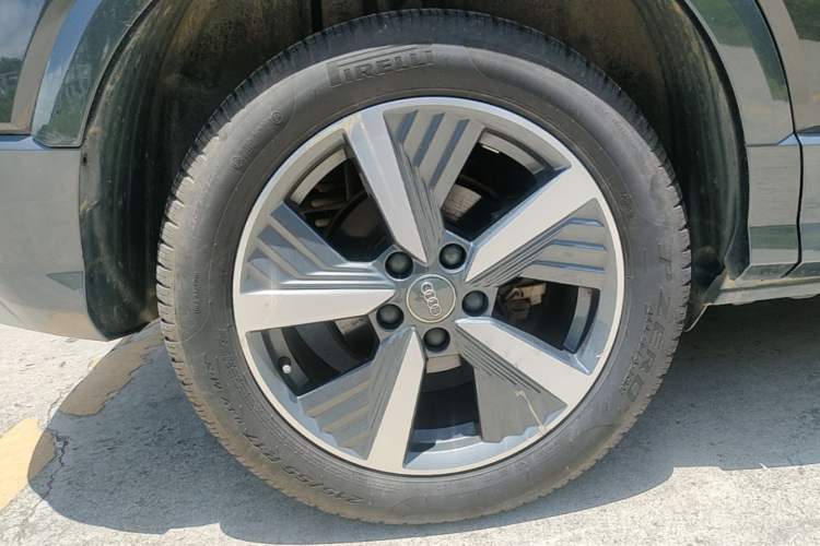Used Audi Q2L e-tron 2019 Q2L e-tron Pure Electric Smart Style Right Rear Wheel Hub