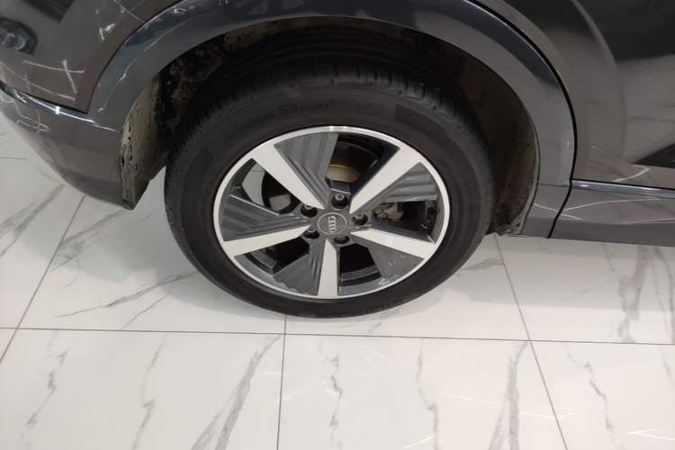 Used Audi Q2L e-tron 2019 Q2L e-tron Pure Electric Smart Enjoyment Model Right Rear Wheel Hub