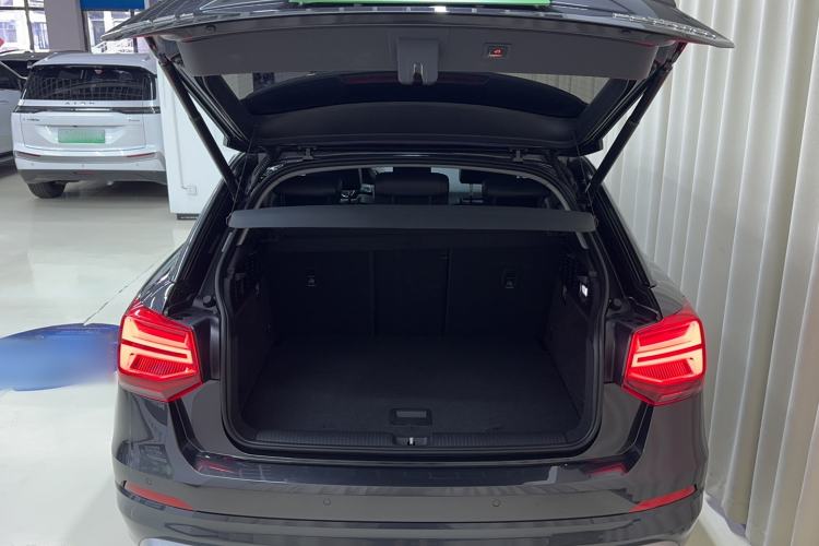 Used Audi Q2L e-tron 2019 Q2L e-tron Pure Electric Smart Style Trunk