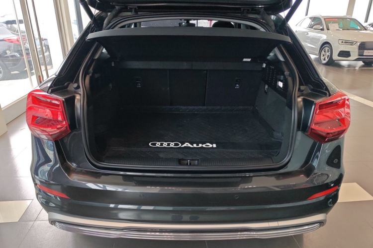 Used Audi Q2L e-tron 2019 Q2L e-tron Pure Electric Smart Style Trunk