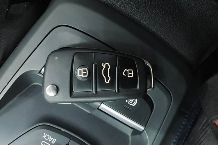 Used Audi Q2L e-tron 2019 Q2L e-tron Pure Electric Smart Style Vehicle Key