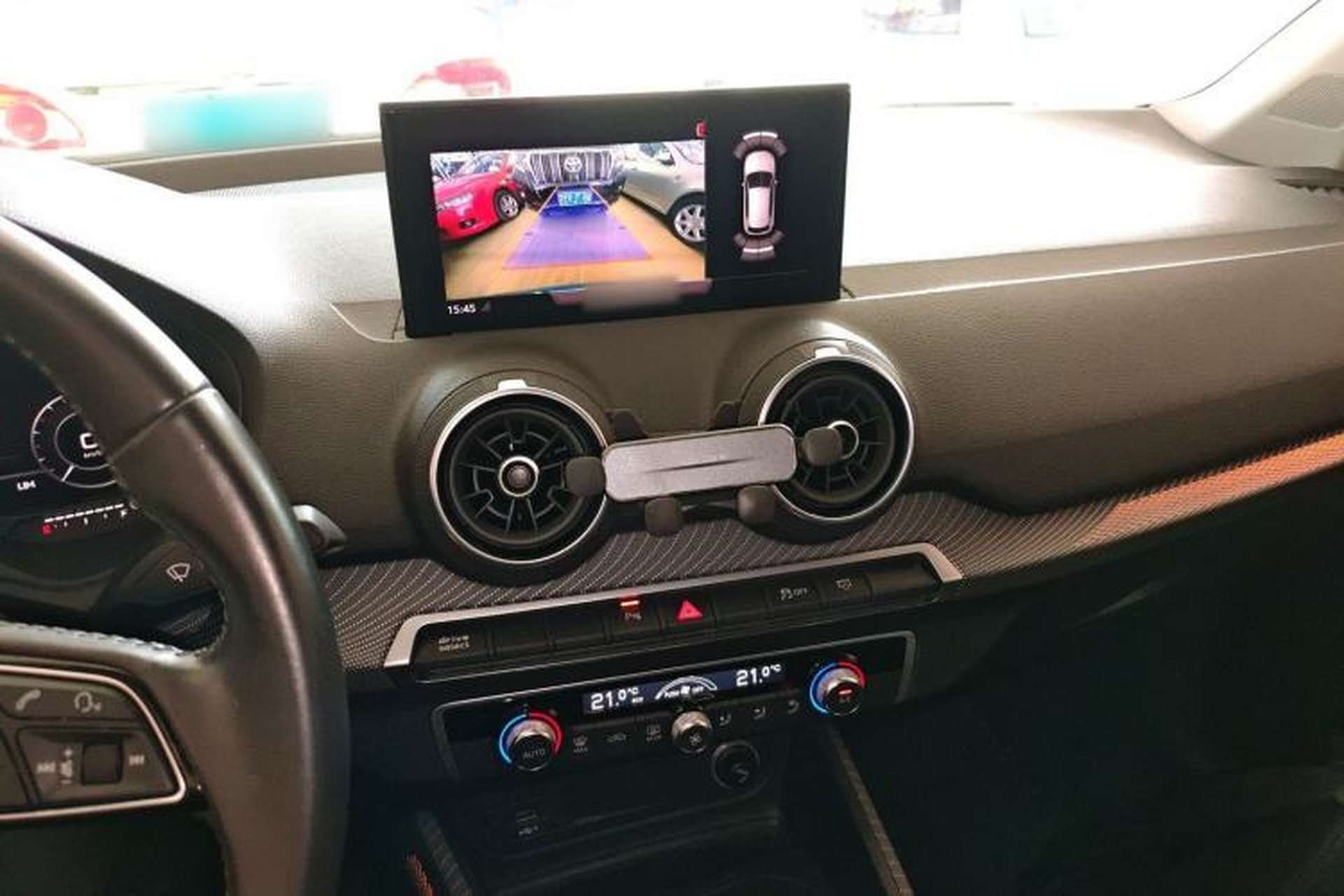 Used Audi Q2L e-tron 2019 Q2L e-tron Pure Electric Smart Enjoyment Model Audio And AC Panel