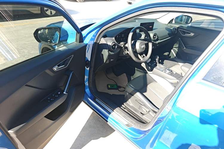 Used Audi Q2L e-tron 2019 Q2L e-tron Pure Electric Smart Enjoyment Model Driver Seat