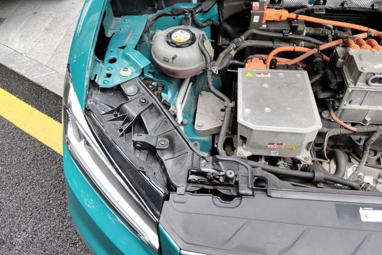 Used Audi Q2L e-tron 2019 Q2L e-tron Pure Electric Smart Style Engine Bay Right