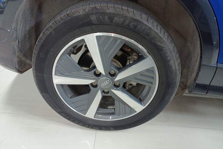 Used Audi Q2L e-tron 2019 Q2L e-tron Pure Electric Smart Style Exterior 5