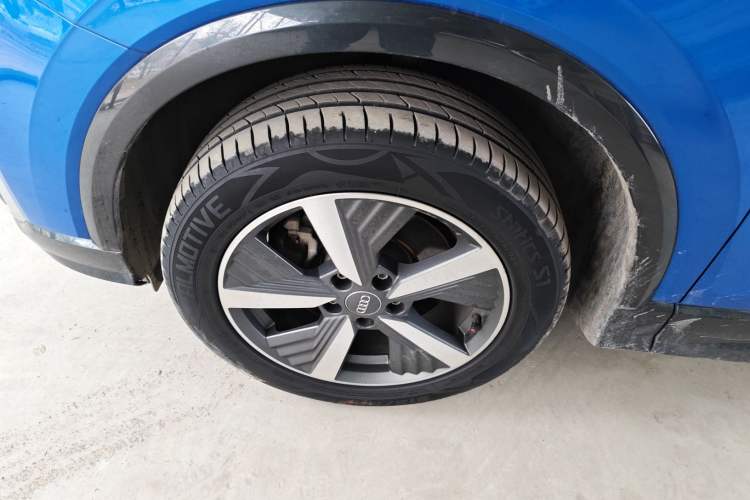 Used Audi Q2L e-tron 2019 Q2L e-tron Pure Electric Smart Enjoyment Model Exterior 7