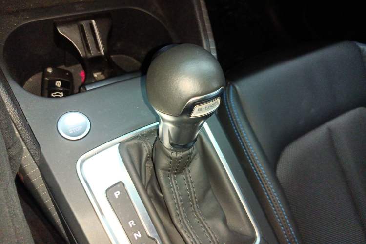 Used Audi Q2L e-tron 2019 Q2L e-tron Pure Electric Smart Style Gear Lever