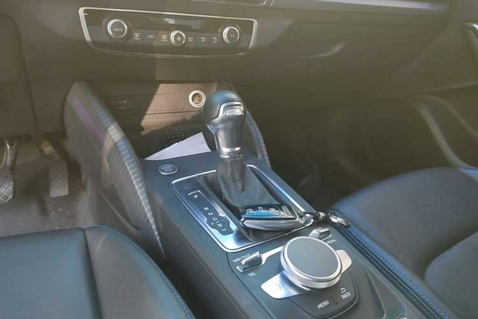 Used Audi Q2L e-tron 2019 Q2L e-tron Pure Electric Smart Style Gear Lever