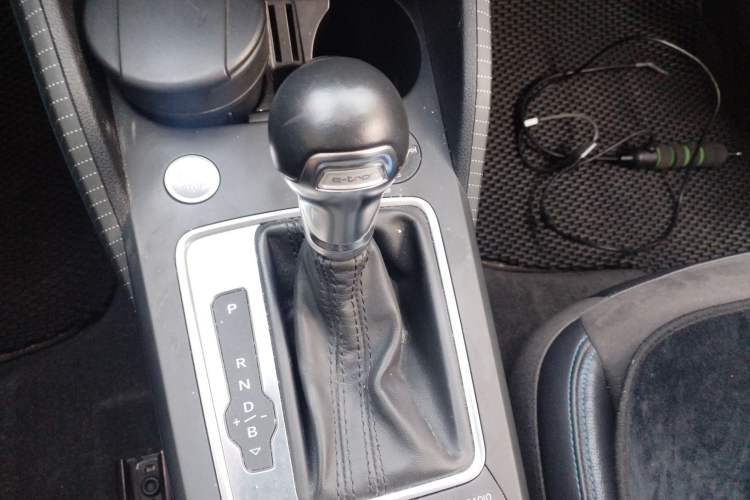 Used Audi Q2L e-tron 2019 Q2L e-tron Pure Electric Smart Enjoyment Model Gear Lever