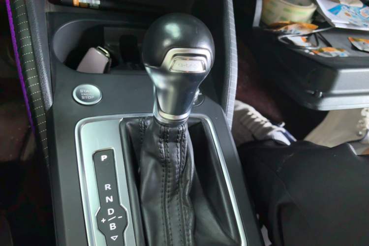 Used Audi Q2L e-tron 2019 Q2L e-tron Pure Electric Smart Enjoyment Model Gear Lever