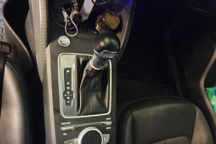 Used Audi Q2L e-tron 2019 Q2L e-tron Pure Electric Smart Style Gear Lever