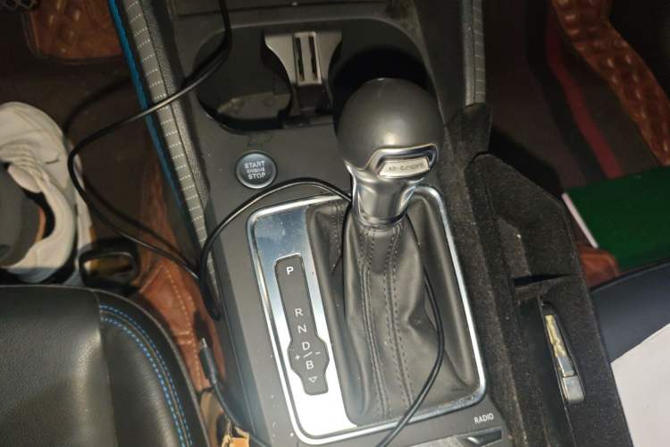 Used Audi Q2L e-tron 2019 Q2L e-tron Pure Electric Smart Enjoyment Model Gear Lever