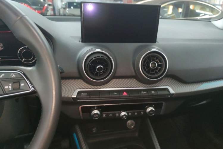 Used Audi Q2L e-tron 2019 Q2L e-tron Pure Electric Smart Style Interior 2