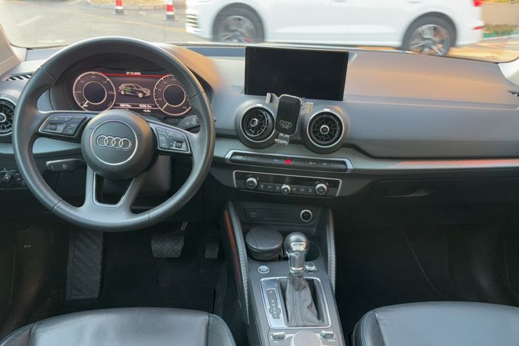 Used Audi Q2L e-tron 2019 Q2L e-tron Pure Electric Smart Enjoyment Model Interior 3