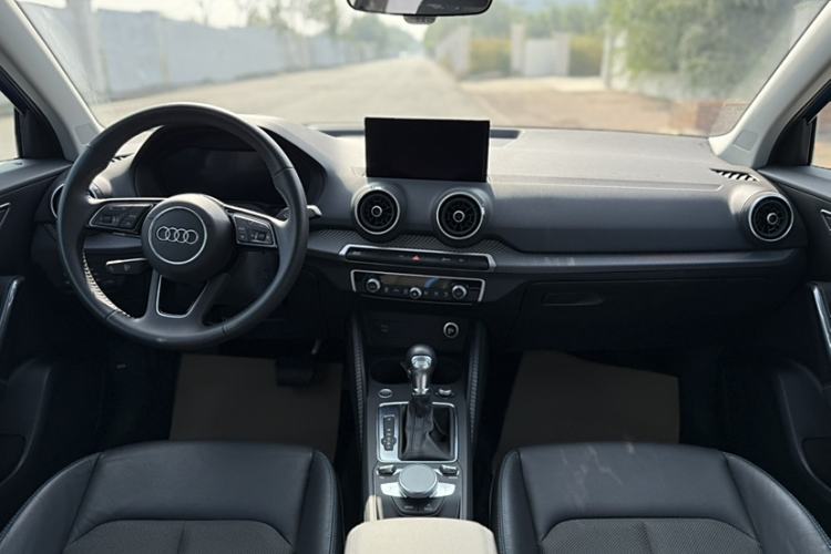 Used Audi Q2L e-tron 2019 Q2L e-tron Pure Electric Smart Enjoyment Model Interior 5