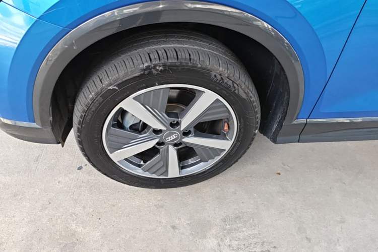 Used Audi Q2L e-tron 2019 Q2L e-tron Pure Electric Smart Style Left Front Wheel Hub