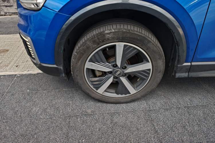 Used Audi Q2L e-tron 2019 Q2L e-tron Pure Electric Smart Style Left Front Wheel Hub