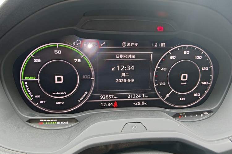 Used Audi Q2L e-tron 2019 Q2L e-tron Pure Electric Smart Enjoyment Model Odometer Close Up