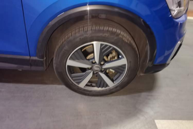 Used Audi Q2L e-tron 2019 Q2L e-tron Pure Electric Smart Style Right Front Wheel Hub