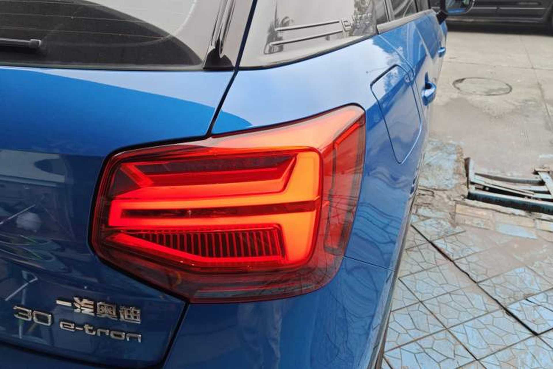 Used Audi Q2L e-tron 2019 Q2L e-tron Pure Electric Smart Enjoyment Model Right Rear Taillight