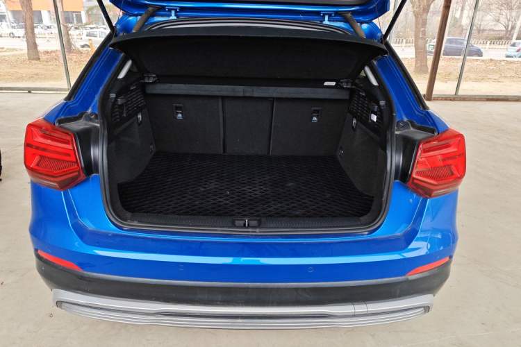 Used Audi Q2L e-tron 2019 Q2L e-tron Pure Electric Smart Enjoyment Model Trunk