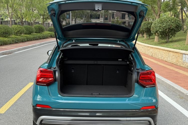 Used Audi Q2L e-tron 2019 Q2L e-tron Pure Electric Smart Enjoyment Model Trunk