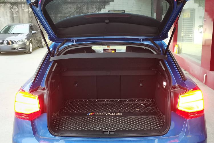 Used Audi Q2L e-tron 2019 Q2L e-tron Pure Electric Smart Enjoyment Model Trunk