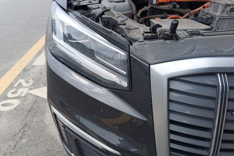 Used Audi Q2L e-tron 2019 Q2L e-tron Pure Electric Smart Enjoyment Model Right Front Headlight