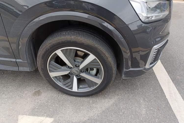 Used Audi Q2L e-tron 2019 Q2L e-tron Pure Electric Smart Enjoyment Model Right Front Wheel Hub