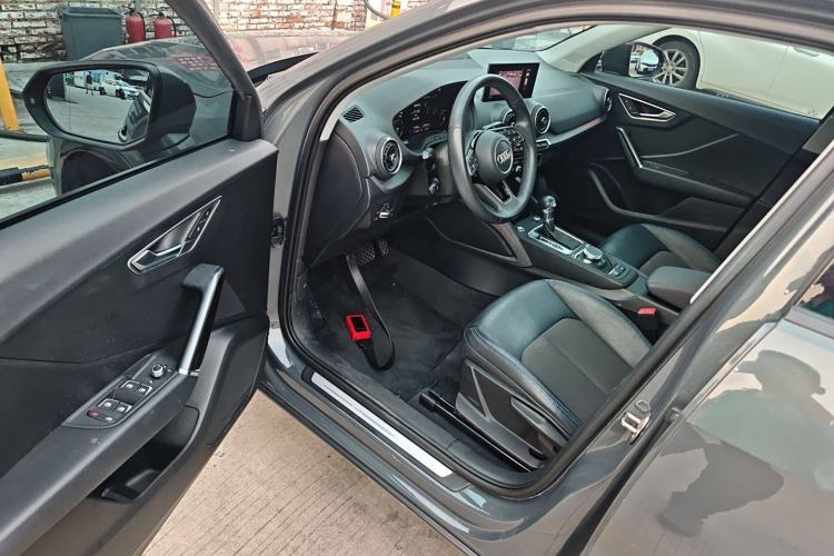 Used Audi Q2L e-tron 2019 Q2L e-tron Pure Electric Smart Style Driver Seat