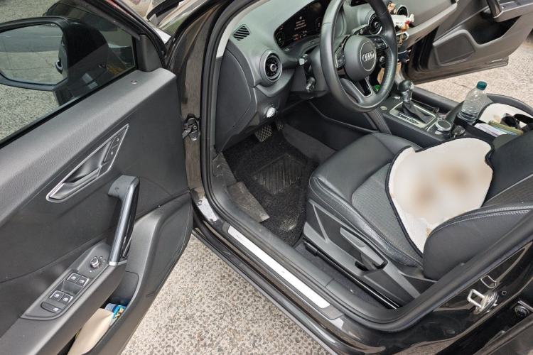 Used Audi Q2L e-tron 2019 Q2L e-tron Pure Electric Smart Enjoyment Model Driver Seat
