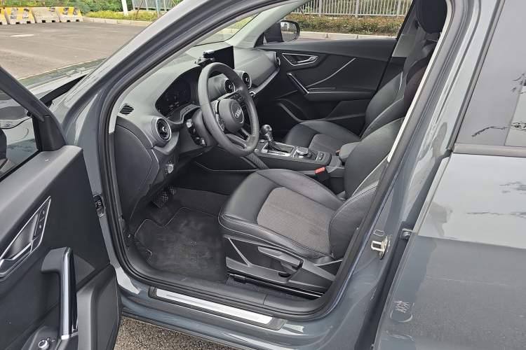 Used Audi Q2L e-tron 2019 Q2L e-tron Pure Electric Smart Style Driver Seat