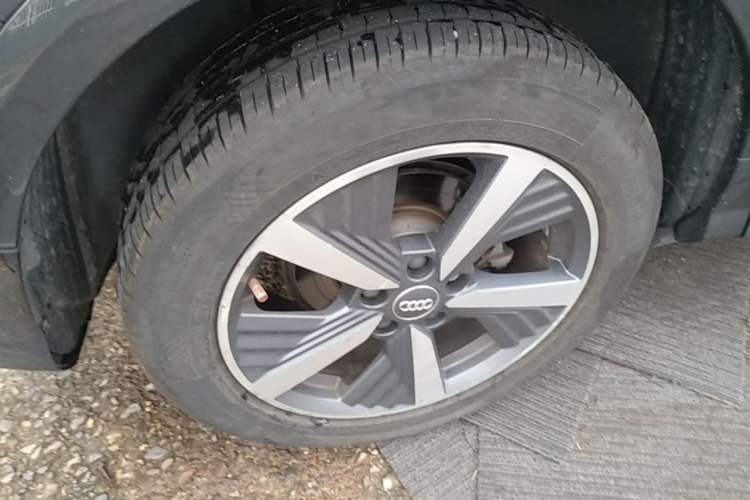 Used Audi Q2L e-tron 2019 Q2L e-tron Pure Electric Smart Enjoyment Model Exterior 4