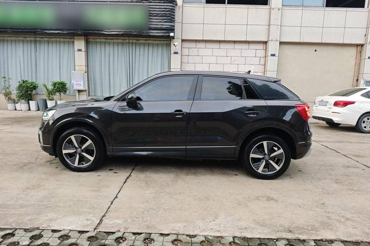 Used Audi Q2L e-tron 2019 Q2L e-tron Pure Electric Smart Enjoyment Model Exterior 4