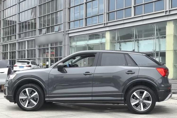 Used Audi Q2L e-tron 2019 Q2L e-tron Pure Electric Smart Enjoyment Model Exterior 4