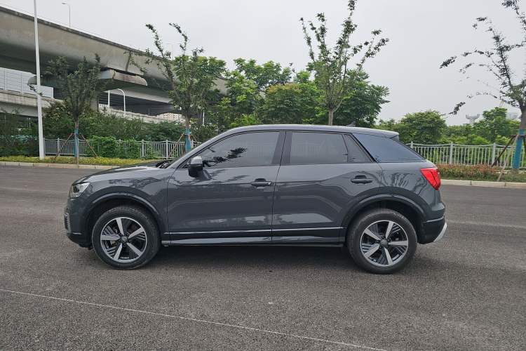 Used Audi Q2L e-tron 2019 Q2L e-tron Pure Electric Smart Style Exterior 6