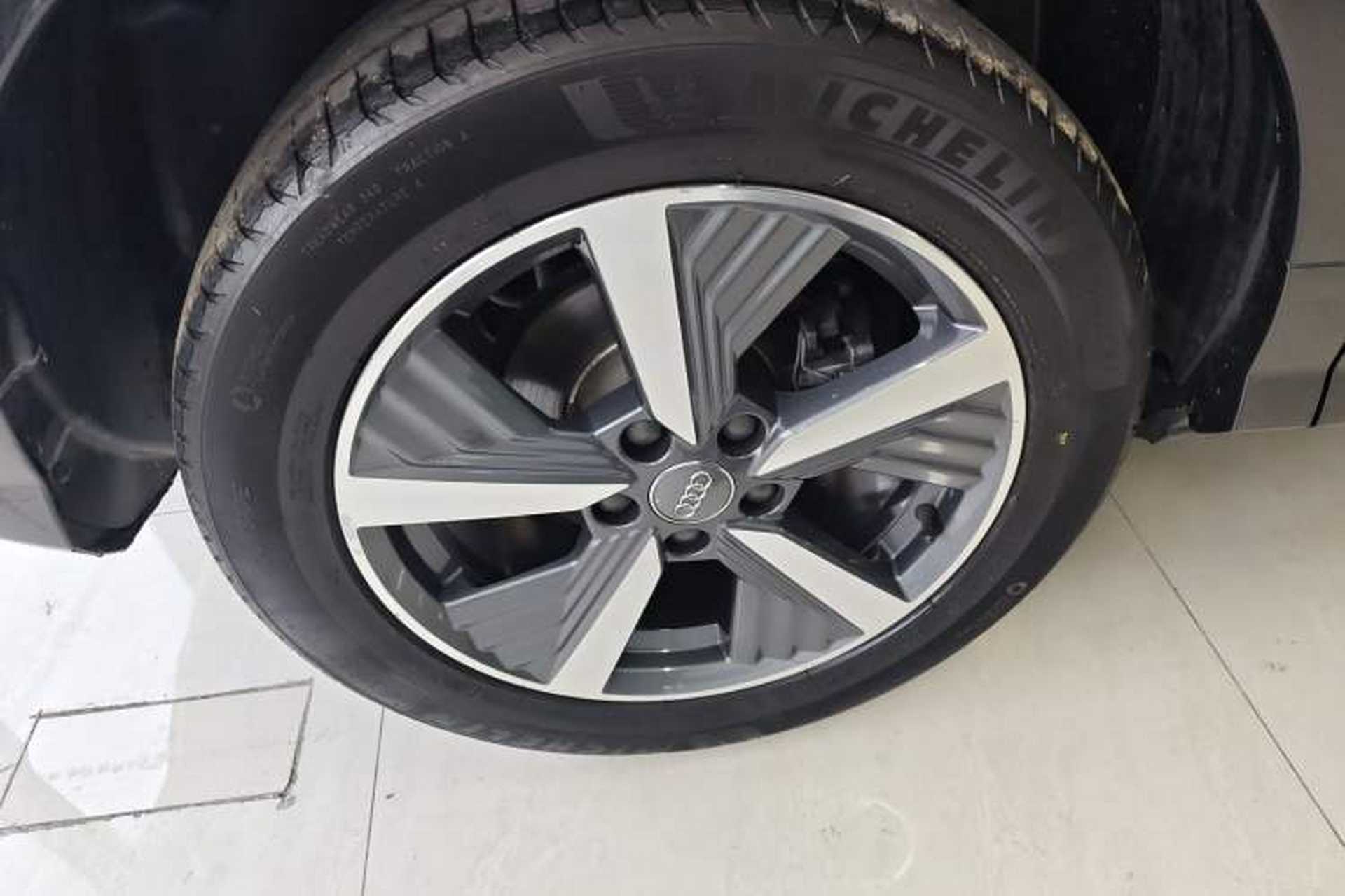 Used Audi Q2L e-tron 2019 Q2L e-tron Pure Electric Smart Enjoyment Model Exterior 8