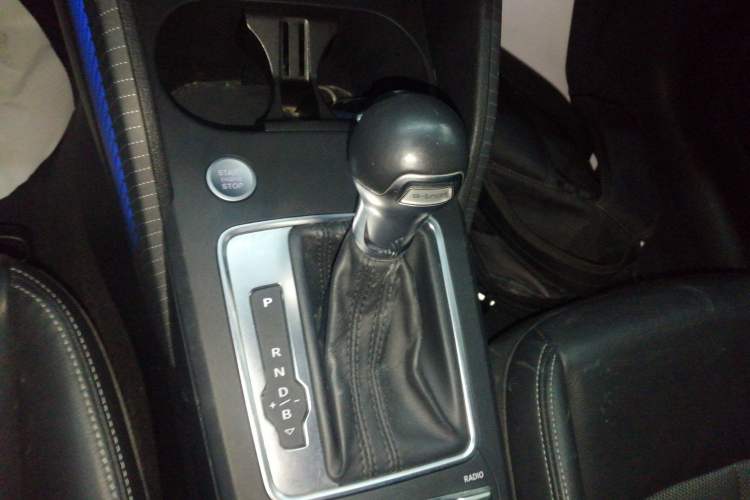 Used Audi Q2L e-tron 2019 Q2L e-tron Pure Electric Smart Enjoyment Model Gear Lever