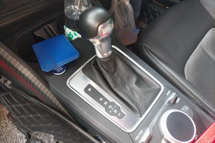 Used Audi Q2L e-tron 2019 Q2L e-tron Pure Electric Smart Style Gear Lever