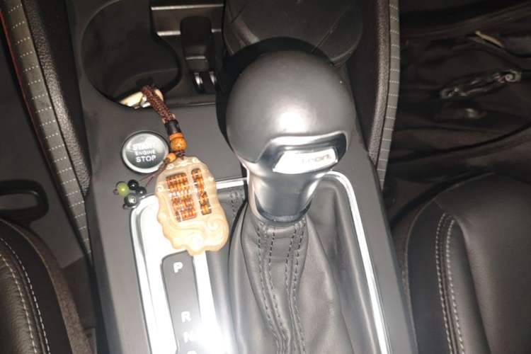Used Audi Q2L e-tron 2019 Q2L e-tron Pure Electric Smart Enjoyment Model Gear Lever