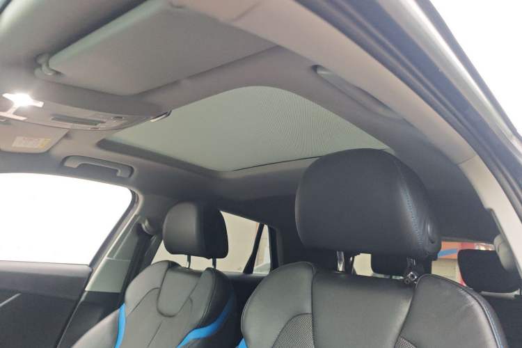 Used Audi Q2L e-tron 2019 Q2L e-tron Pure Electric Smart Enjoyment Model Headliner